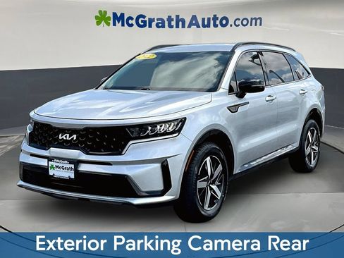 Used 2022 Kia Sorento S FWD image 3
