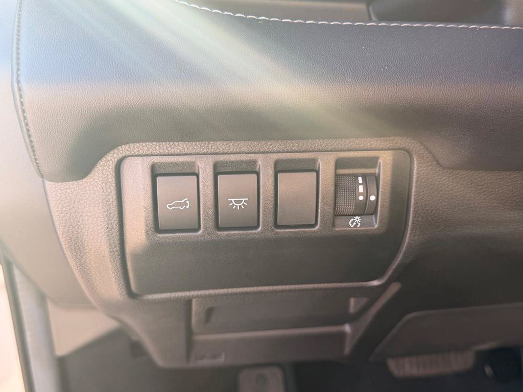 Used 2024 Subaru Ascent Touring AWD/4WD image 25