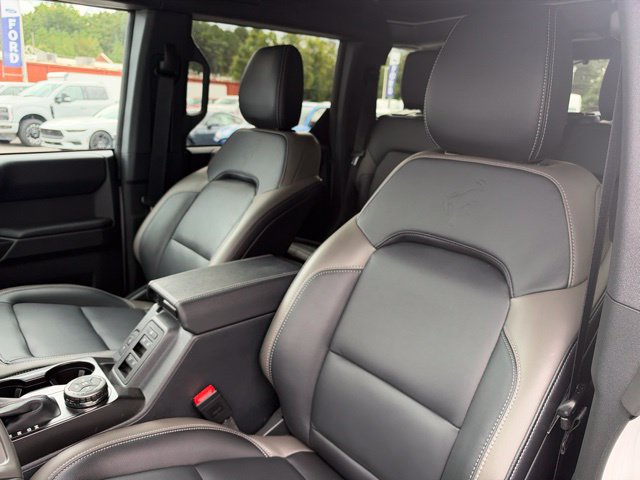 Used 2026 Ford Bronco Outer Banks AWD/4WD image 7
