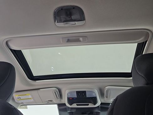 New 2026 Subaru Crosstrek 2.0i Premium image 21