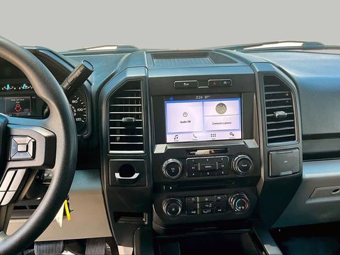 Used 2018 Ford F150 XL w/ Equipment Group 101A Mid RWD image 7