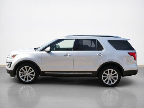 Used 2016 Ford Explorer Limited image 6