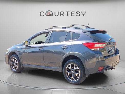Used 2018 Subaru Crosstrek 2.0i image 4