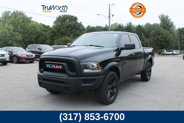 Used 2024 RAM 1500 Warlock AWD/4WD image 1