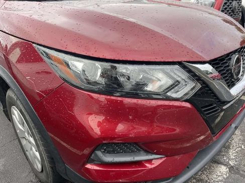 Used 2020 Nissan Rogue Sport S FWD image 3
