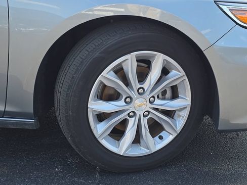 Used 2024 Chevrolet Malibu LT FWD image 41