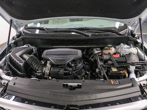 Used 2024 Cadillac XT6 Premium Luxury FWD image 30