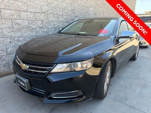 Used 2015 Chevrolet Impala LT w/ Convenience Package FWD image 2