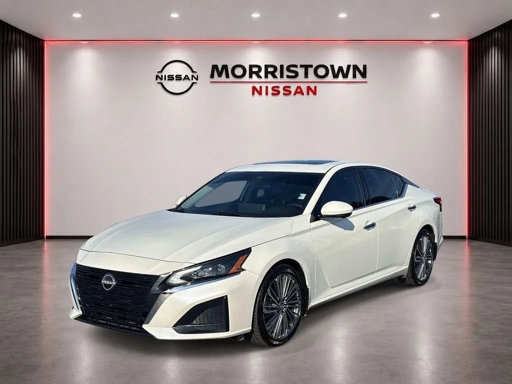 Used 2024 Nissan Altima 2.5 SL FWD image 8