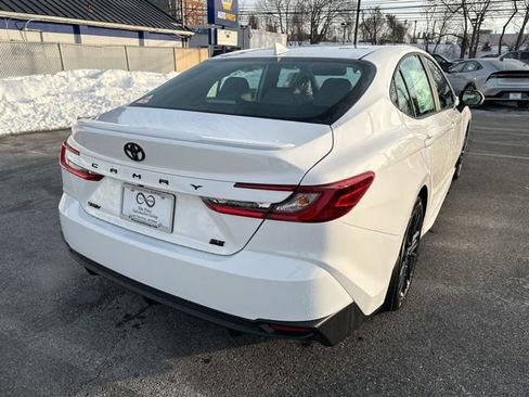 New 2026 Toyota Camry SE image 9