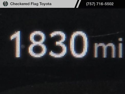 Used 2026 Toyota Corolla LE FWD image 10