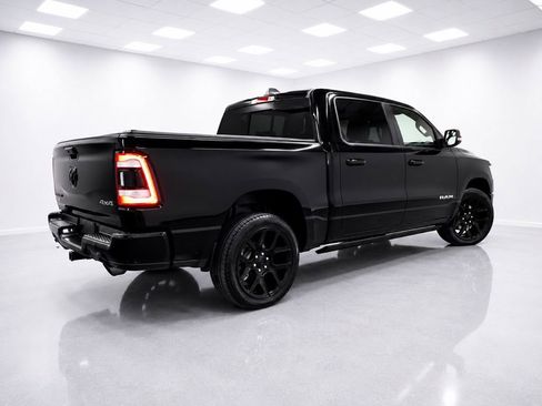 Used 2023 RAM 1500 Laramie AWD/4WD image 5