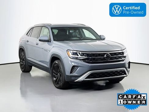 Certified 2023 Volkswagen Atlas Cross Sport SE w/ Panoramic Sunroof Package image 1