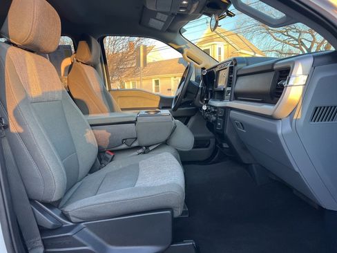 Used 2024 Ford F250 XLT w/ Snow Plow Prep Package image 24