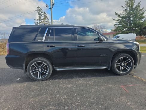 Used 2016 GMC Yukon SLT w/ Open Road Package image 6