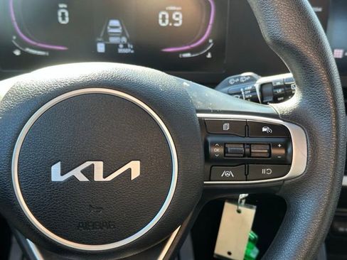 Used 2024 Kia Sportage LX image 22