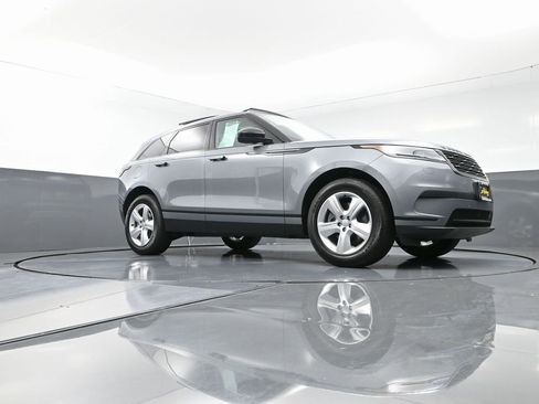 Used 2025 Land Rover Range Rover Velar S image 51