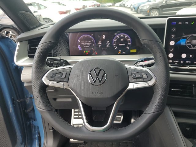 New 2026 Volkswagen Tiguan SE R-Line FWD image 25