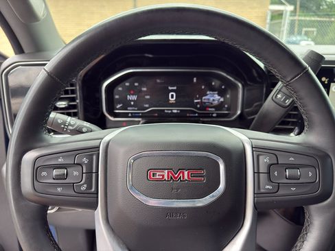 Used 2024 GMC Sierra 1500 SLT AWD/4WD image 21