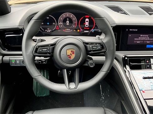 New 2025 Porsche Panamera 4 image 22