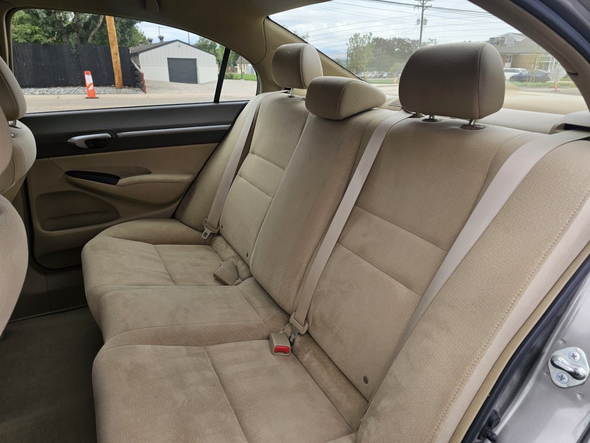 Used 2008 Honda Civic Hybrid Sedan image 25