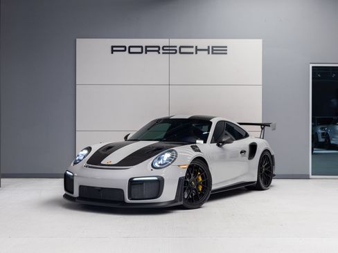 Certified 2018 Porsche 911 GT2 RS RWD image 1