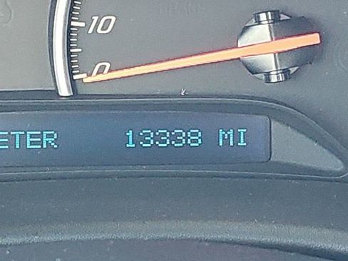 Used 2011 Chevrolet Corvette Grand Sport w/ Preferred Equipment Group image 30