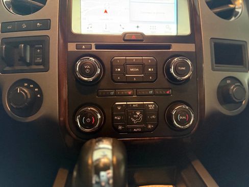 Used 2016 Ford Expedition Platinum image 54