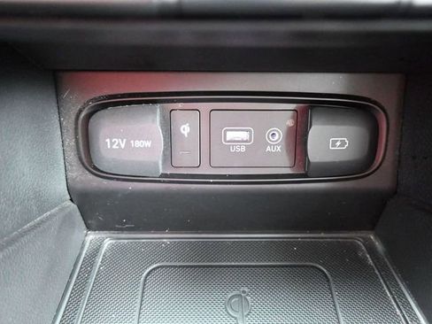 Used 2020 Hyundai Santa Fe SEL w/ Convenience + Premium Package image 31