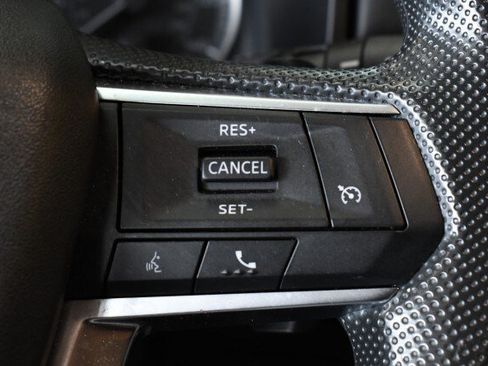 Used 2025 Mitsubishi Outlander ES AWD/4WD image 24