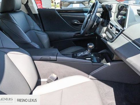 Certified 2025 Lexus ES 350 image 12