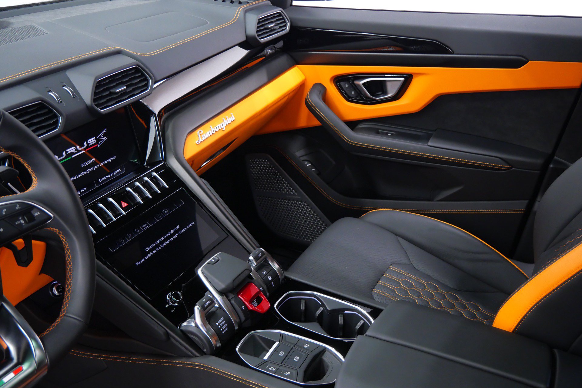 Used 2023 Lamborghini Urus S AWD/4WD image 25