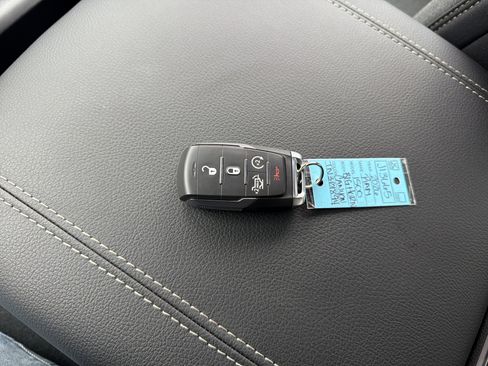 New 2026 RAM 1500 Big Horn AWD/4WD image 30