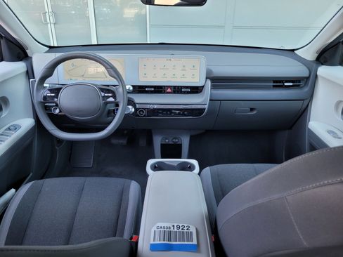 Used 2024 Hyundai Ioniq 5 SEL RWD image 14