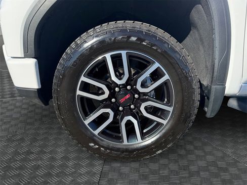 Used 2024 GMC Sierra 1500 AT4 w/ Technology Package image 14