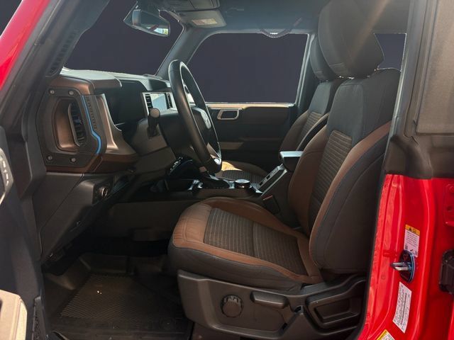 Used 2022 Ford Bronco Outer Banks AWD/4WD image 9