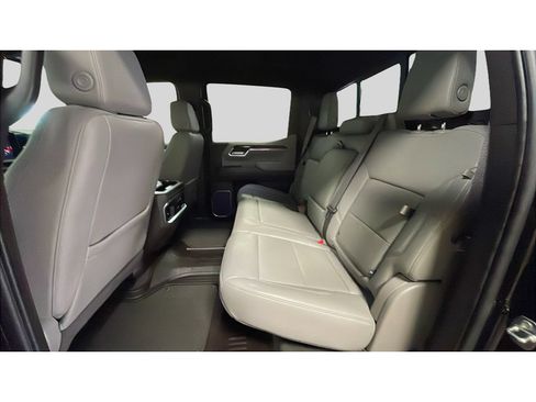 Used 2022 GMC Sierra 1500 SLT w/ SLT Premium Plus Package AWD/4WD image 15