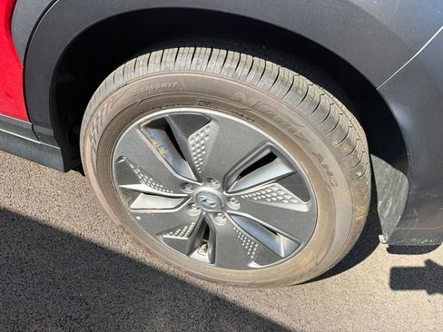 Used 2021 Hyundai Kona SEL FWD image 7