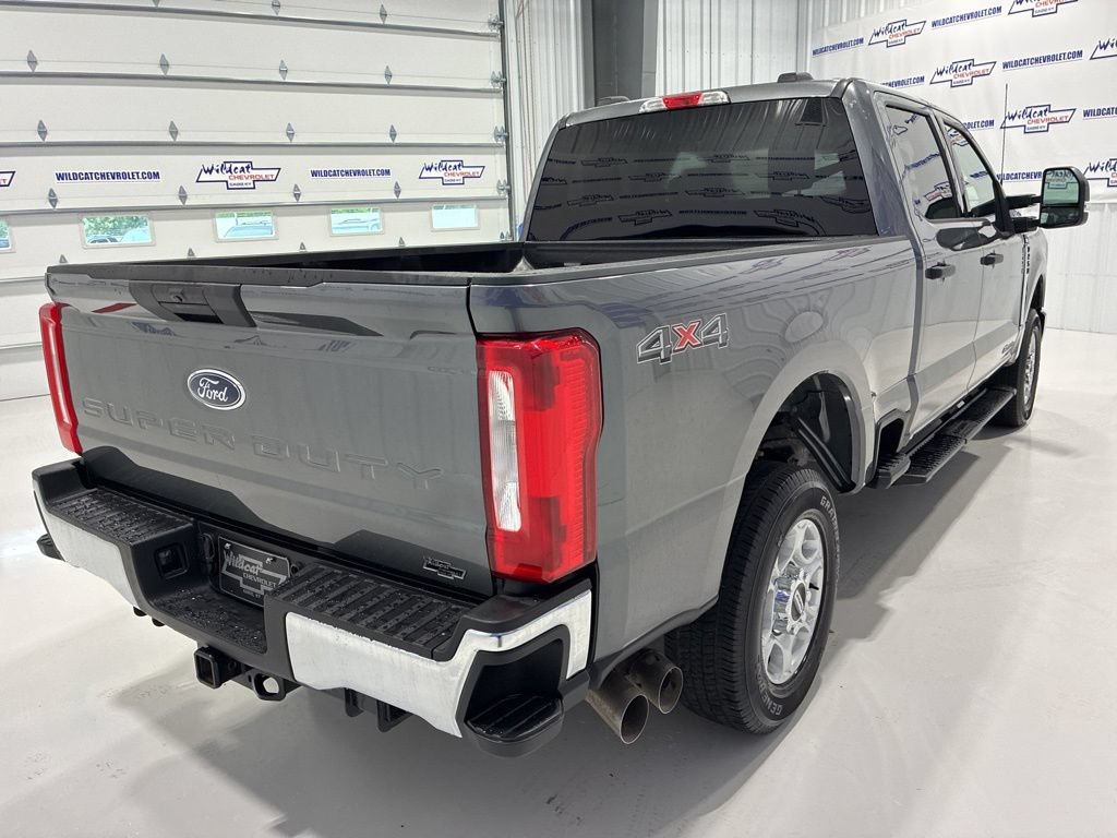 Used 2026 Ford F250 XLT AWD/4WD image 9