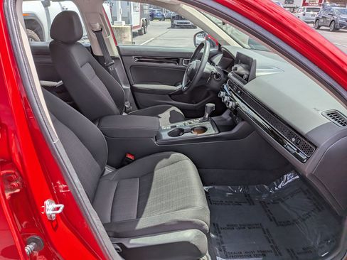Used 2023 Honda Civic EX image 32