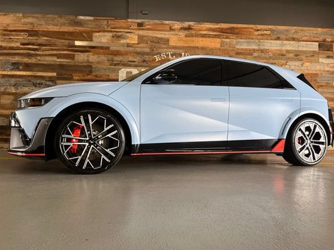 Used 2025 Hyundai Ioniq 5 N AWD/4WD image 18