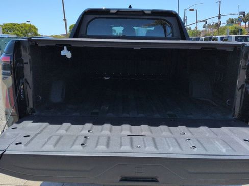 Certified 2025 GMC Sierra EV Denali AWD/4WD image 27
