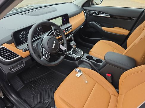 New 2026 Kia Seltos EX image 40