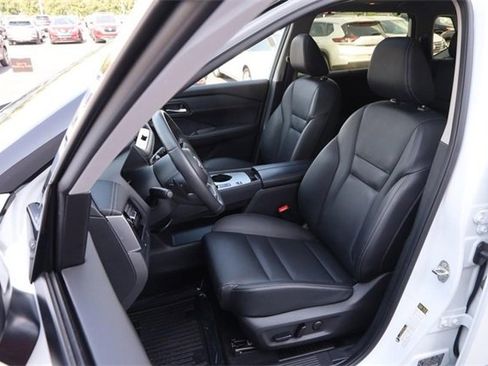 Certified 2024 Nissan Rogue SL w/ SL Premium Package image 10