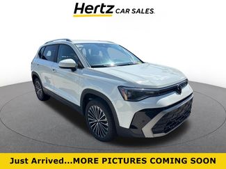 Used 2026 Volkswagen Taos SE FWD video 1