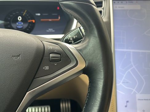 Used 2014 Tesla Model S image 25