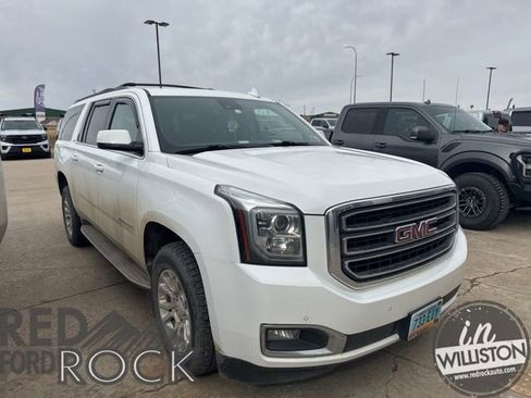 Used 2020 GMC Yukon XL SLT image 1