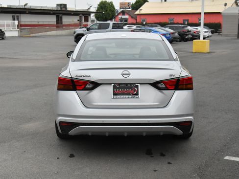 Used 2023 Nissan Altima 2.5 SV image 7