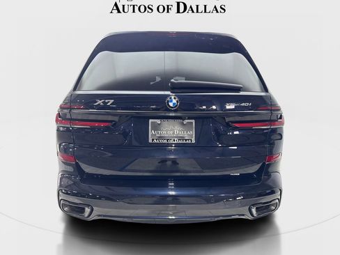 Used 2024 BMW X7 xDrive40i w/ M Sport Package AWD/4WD image 7