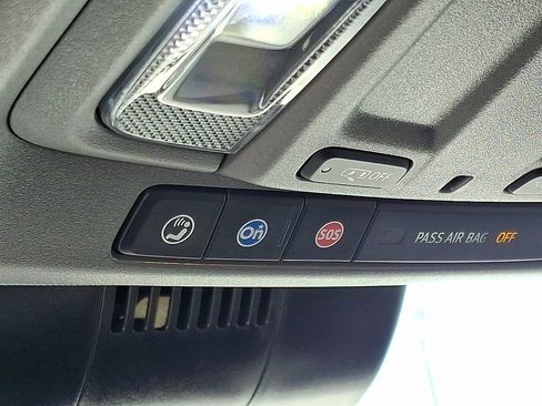 Used 2025 Chevrolet Silverado 1500 LT image 25